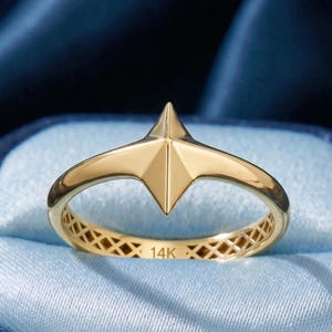 8 Point Star Ring - Etsy