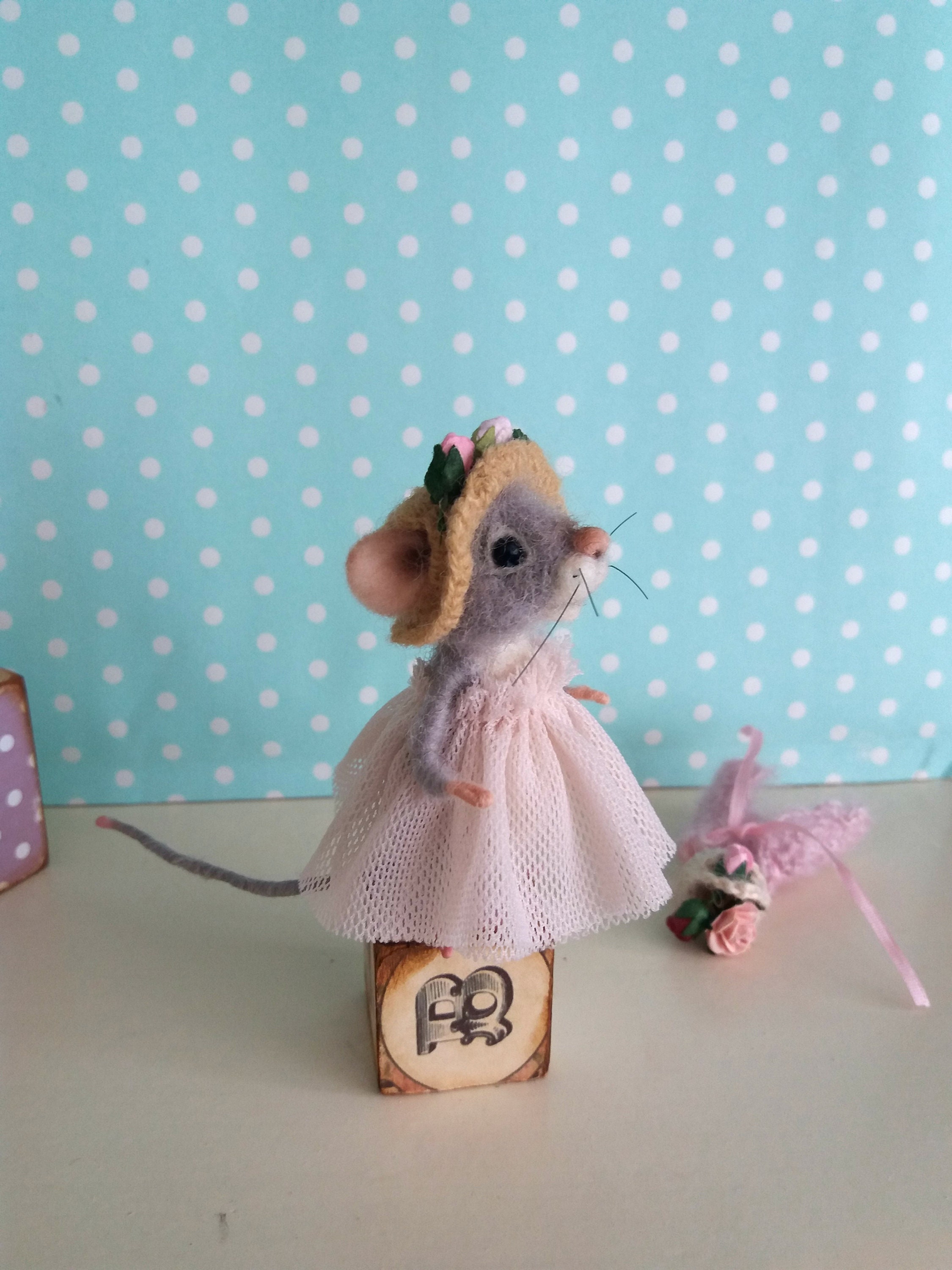 Needle Felted Miniature Mouse, Felt Animal Sculpture Decoration, Cute  Realistic Rustic Kitchen Mouse Ornament, Wool House Mouse With Broom 
