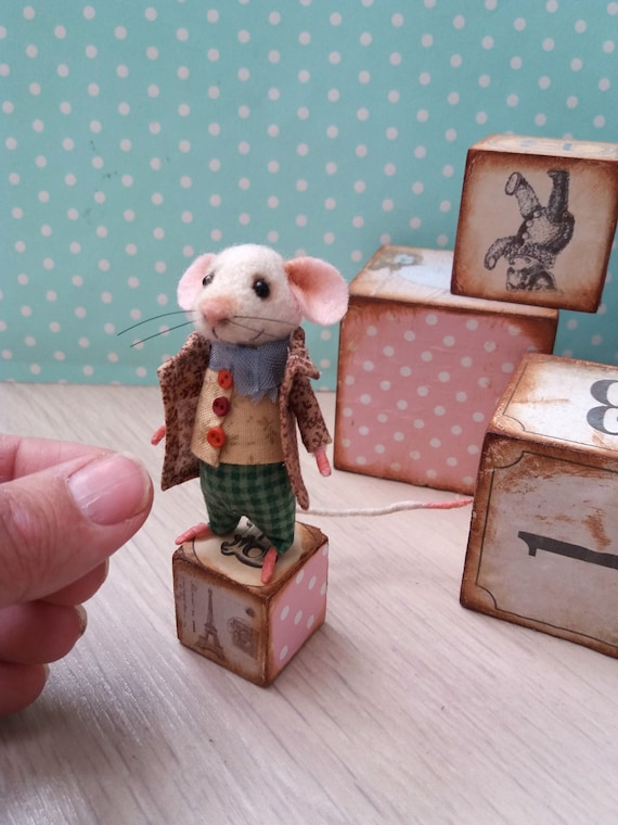 Needle Felt Mouse Miniature Mouse Felt Mouse Dollhouse Mouse