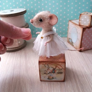 Needle felt mouse miniature mouse felt mouse dollhouse mouse needle felted mouse felt mice cute mouse wool mouse white mouse realistic mouse