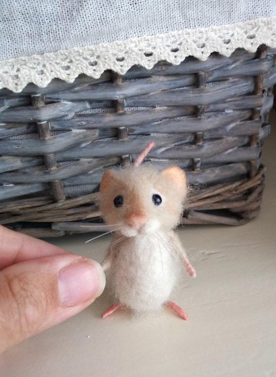 Needle Felt Mouse Miniature Mouse Felt Mouse Dollhouse Mouse