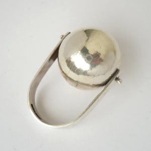 Handgemachte Sterling Silber Rolling Ball Ring: Kinetischer Schmuck