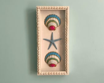 Boîte à ombres en coquillage peinte à la main | Décoration de maison de plage avec étoiles de mer