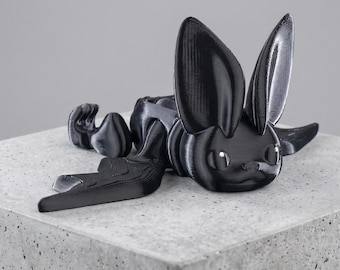 Articulated 3D Printed Bat – Flexible Posable Design, Handmade Black Figurine, Unique Collectable & Decorative Ornament