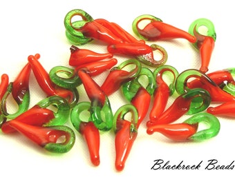 Red Chili Pepper Lampwork Glass Pendants - 10pcs - 20x8mm - Red Hot Chili Pepper Charms - BQ28