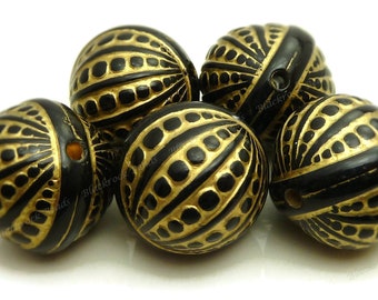 Black and Gold Accented Round Acrylic Beads - 6pcs - 20mm Large Beads, Carved Beads, Etched Beads - BQ12