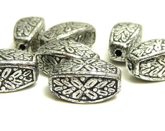 13x7mm Antique Silver Carved Plastic Beads - 20pcs - Oval, Barrel Beads - BP11