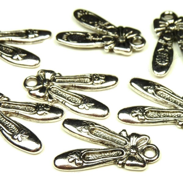 10 Ballet Shoe Charms - Antique Silver Tone - 21x12mm, Findings, Jewelry Supplies, Ballerina Slippers, Tibetan Charms, Ballet Pendants - BT5