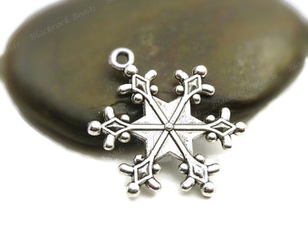 5 Snowflake Charms - Double Sided - Antique Silver Tone - 28x24mm, Large Snowflake Pendants - BL2