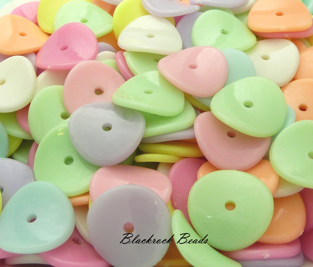 50 Wavy Acrylic Disc Beads 15mm Flat Round Mixed Color Beads, Curved