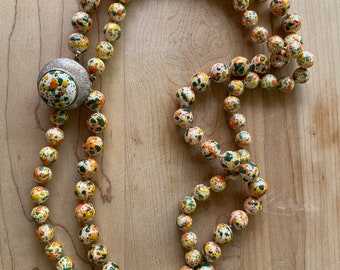 Selro Speckled Paint Necklace