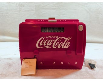 Coca-Cola Cooler Radio AM/FM Cassette Player OTR-1949 Vintage Style Red Randix