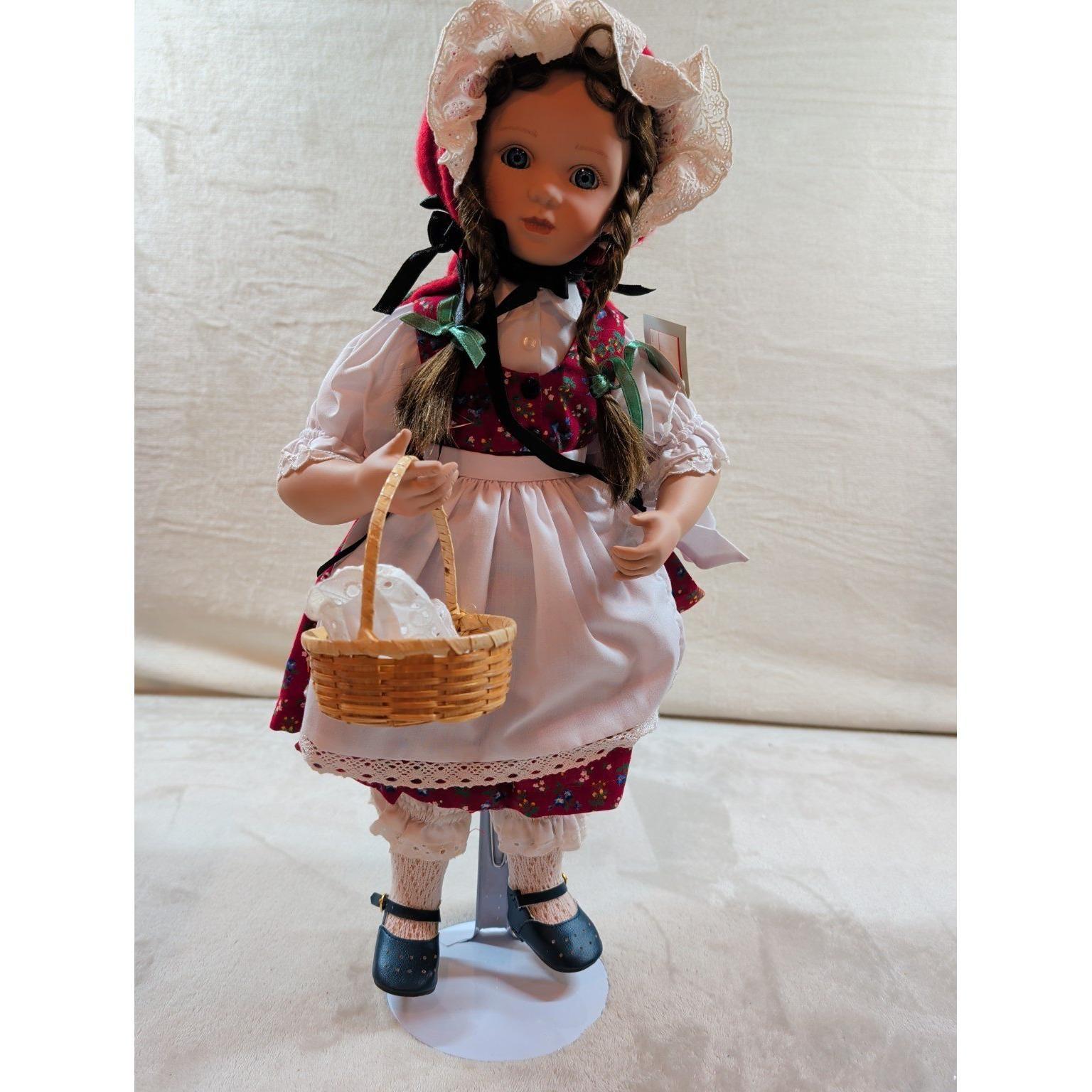 Ashton-drake Little Red Riding Hood Porcelain Doll 1994 Gaby