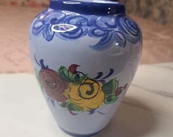 Jarrón de cerámica portuguesa vintage pintado a mano de 4,75 pulgadas.