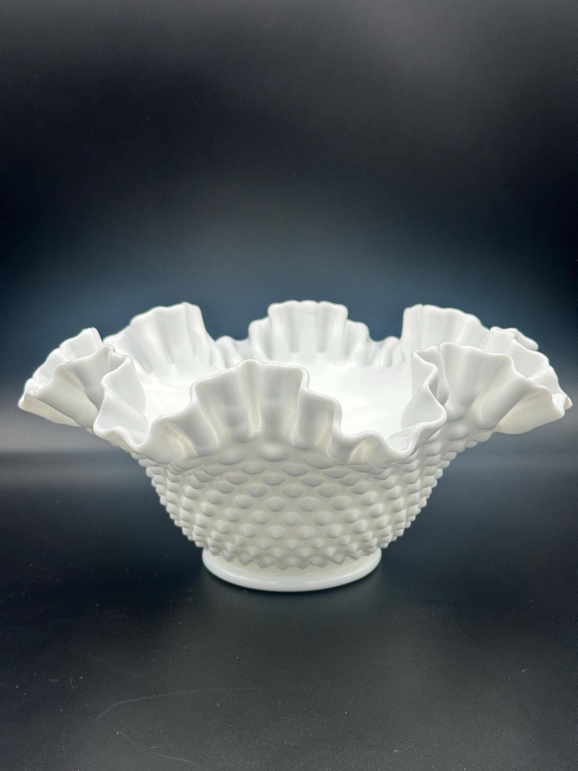 フェントン ホブネイル ラッフルドリム バスケット 菓子器 ボウル ガラス製 フェントンホブネイルガラス - Etsy 日本