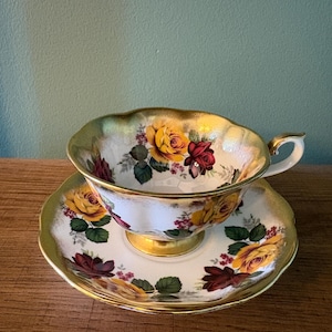 Pristine Royal Albert 'Treasure Chest' Teacup and Saucer, Avon Shape, Gold Brushed Trim, Red and Yellow Cabbage Roses, Made in England