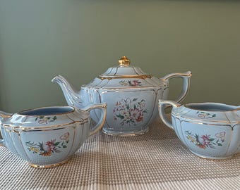 Sadler England Blue Tea Set | Louis Scalloped Shape, Floral Bouquet, Gold Gilt Trim