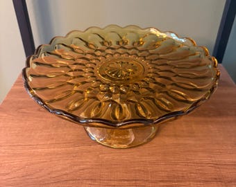 Soporte para pasteles de cristal ámbar Anchor Hocking Fairfield, estilo MCM de los años 70 - Plato de servir con pedestal de 25 cm
