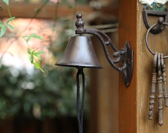 Vintage Cast Iron Garden Bell & Bird Feeder Wall Hook, Rustic Metal Outdoor Dinner Bell, Victorian Style Hanging Plant Bracket, Patio Decor