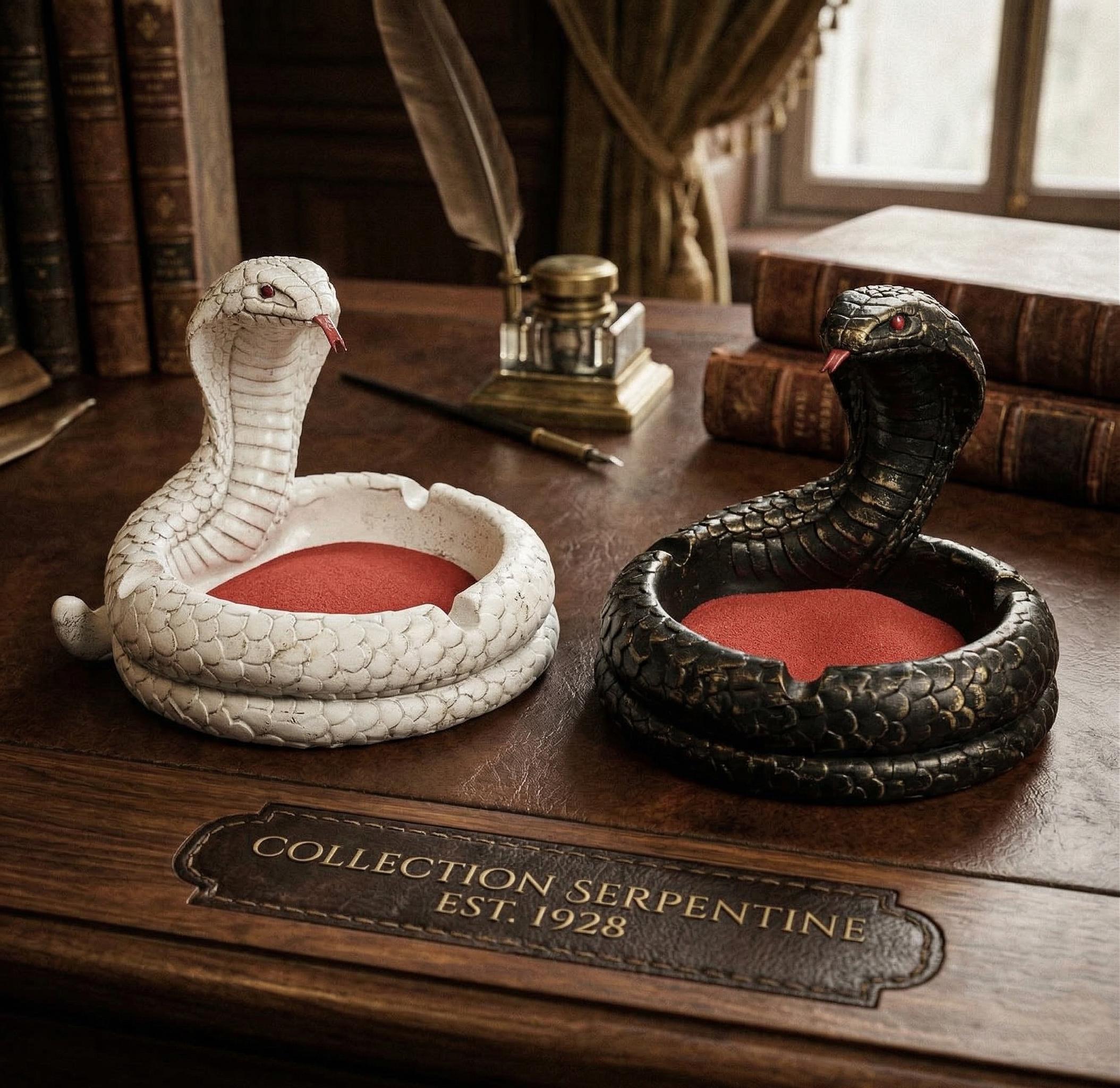 WACKOMARIAWOLF’S HEAD / SNAKE ASHTRAY新品 Fangsues Snake Cobra Shaped Cigarette Ashtray Creative Desktop