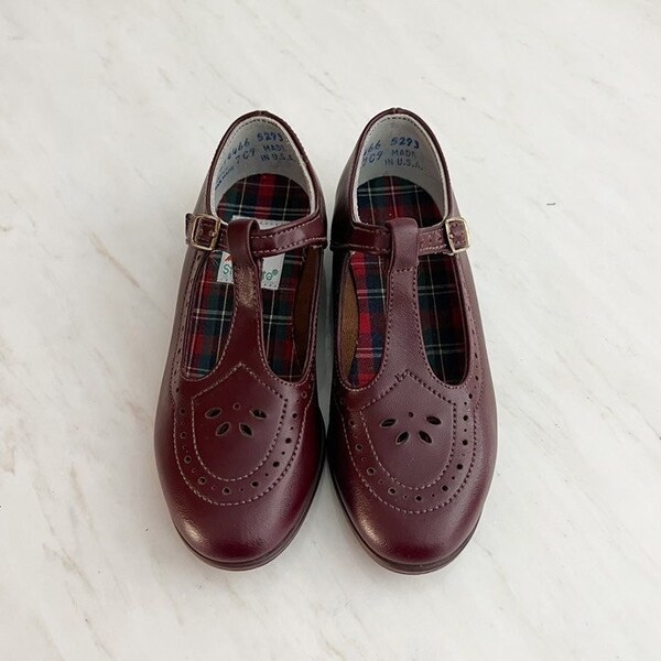 Vintage Mary Janes Girls Shoes Maroon Dress Shoes 70s 80s Oxblood