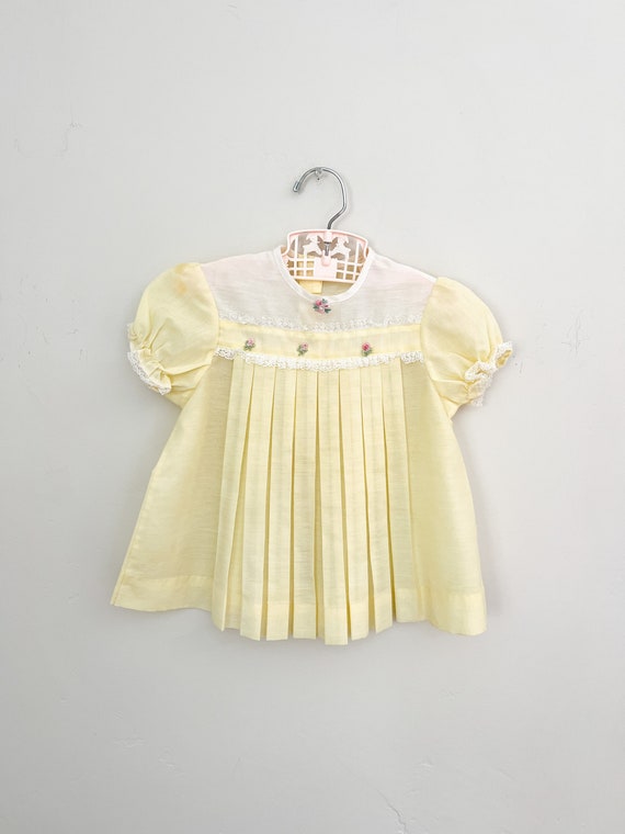 Vintage Toddler Dress Yellow Pleated with Puff Sle