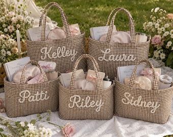 Custom Quilted Heart Tote Bag, Personalized Chenille Name Bridesmaid Tote Bag, Wedding Party Bag, Girls Trip Favors, Bridal Shower Gift
