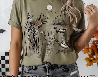 Retro Flying Mallard Duck PNG, Hunting Sublimation (Digital