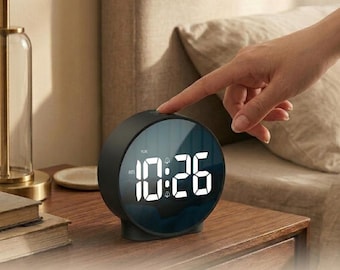 Reloj despertador digital LED moderno, doble alarma, función de repetición, pantalla de 12/24 horas.