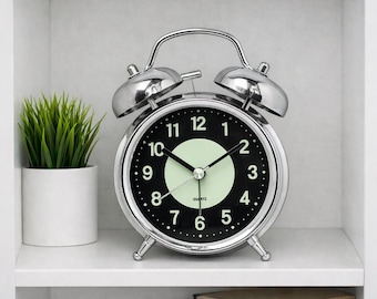 Retro Metal Alarm Clock – Loud Twin Bell, Luminous Dial, Quartz Movement