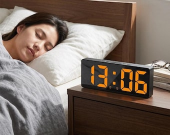 Reloj despertador con espejo LED – Reloj de escritorio digital con control por voz y función de repetición.
