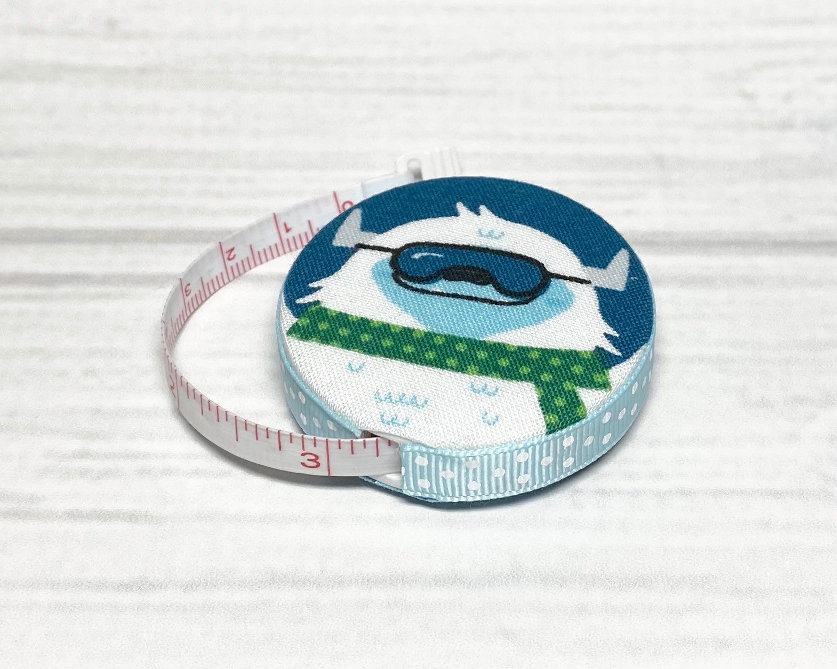 Yeti Fabric Covered Retractable Tape Measure 