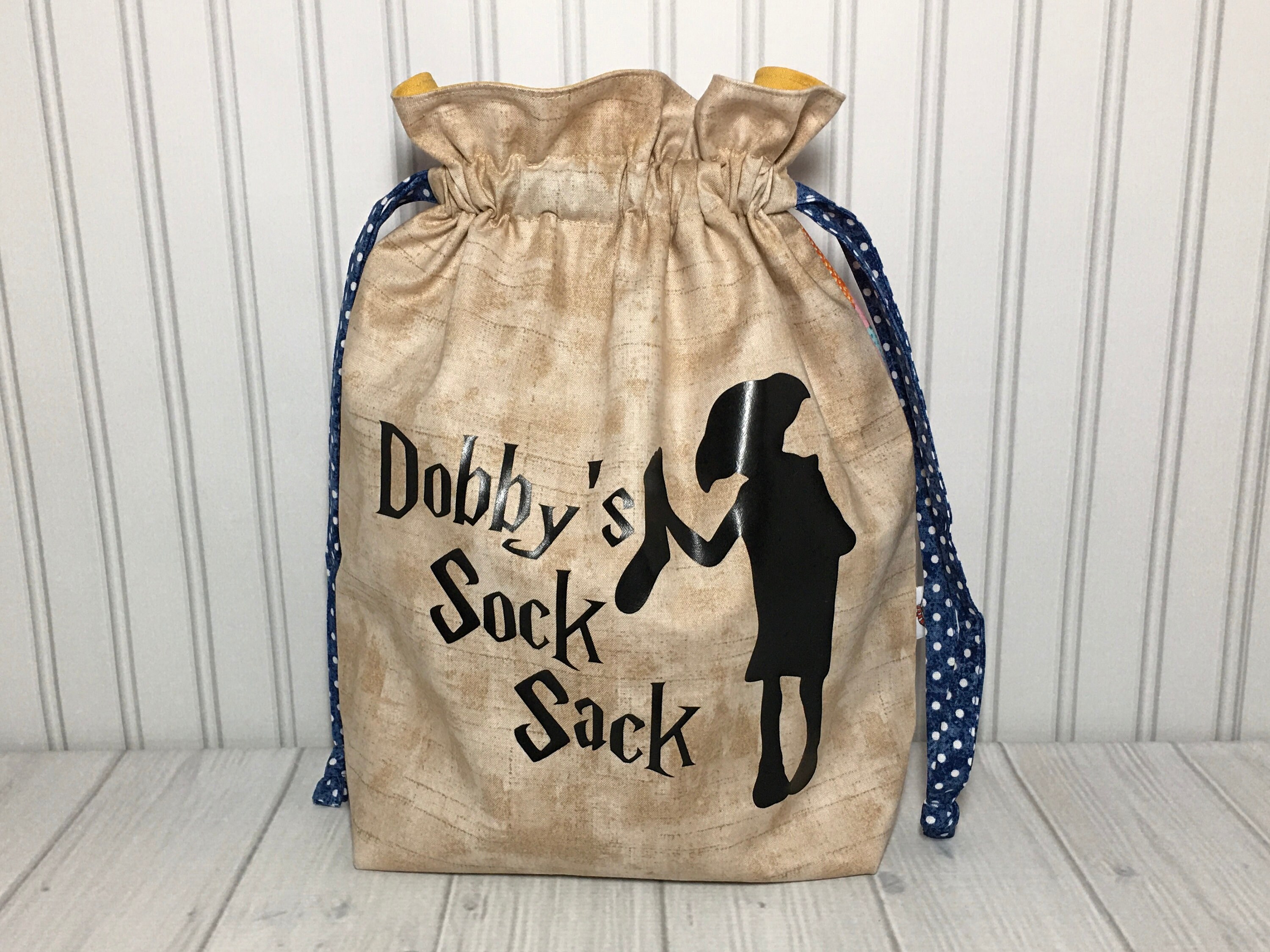14 x 11 x 5 drawstring bag