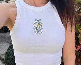 Besticktes Cinderella inspiriertes Tanktop, Treffen Sie mich um Mitternacht, Märchen Glas Pantoffel Crop Top, Disney Prinzessinnen Tank, Disney Trip Outfit