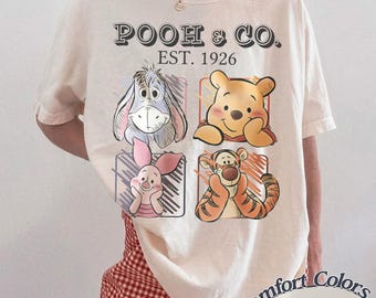 ヴィンテージ プー＆カンパニー 創業1926年 コンフォートカラーズ シャツ、くまのプーさんと仲間たち Tシャツ、ディズニー プーさん Tシャツ、プーさんシャツ、2026年 家族ディズニー旅行
