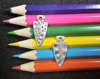 10 PCS - Native American Arrowhead Arrow Silver Tone Charm Pendant C1074