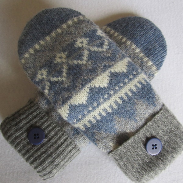 Women's wool Fair Isle mittens size medium blue, gray, white  fleece lined  RTS