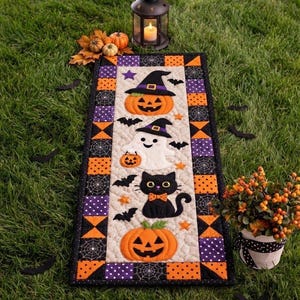 Halloween Quilt Pattern | Halloween Wall Hanging | Pumpkin Quilt Pattern | Witch, Ghost & Cat Applique | PDF Sewing Pattern