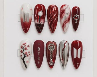 Unghie finte ispirate al Kpop / Set di unghie Kpop rosse e bianche / Nail art elegante fatta a mano per matrimoni e feste.