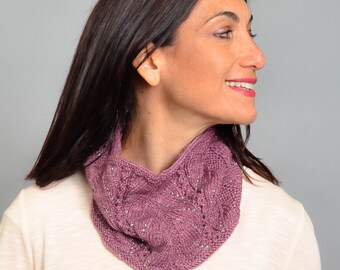KNITTING PATTERN PDF - Eton Beaded Cowl