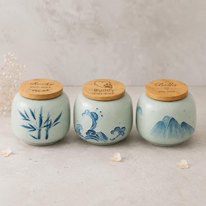 Handcrafted Ceramic Pet Cremation Urn, Custom Name 6.8oz Ashes Keepsake, Small Personalized Memorial Urn for Loved Pets