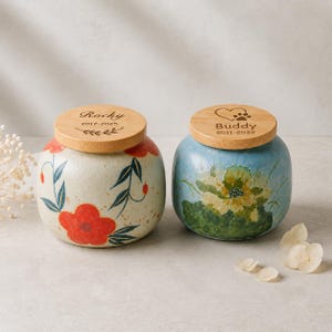 Mini urna de cerámica para cenizas de mascotas – Memorial personalizado para perros o gatos, frasco de cremación artesanal para guardar recuerdos.