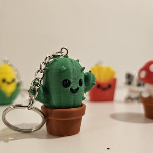 Cute Cactus Keychain – 3D Printed Plant Keychain – Small Gift for Plant Lovers