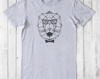 Mens Lion Graphic Tee: Bamboo Organic Cotton, Eco-Friendly
