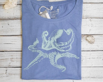 Octopus T-Shirt: Women's Organic Bamboo Cotton Blend Clothing