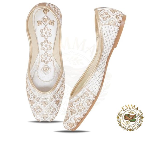 Handmade Women's Traditional Juttis Pakistani Khussa Ethnic Mojari Wedding Footwear