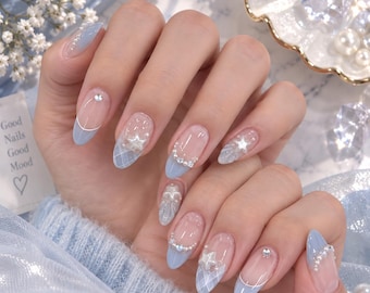 Uñas postizas de color azul pastel con punta francesa, diseño de estrella de mar en 3D con perlas y forma de almendra con diamantes de imitación (personalizables).