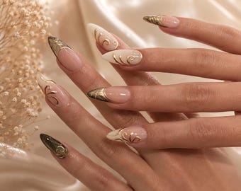 Faux ongles œil de chat :/Fleur 3D/Sur mesure (Anniversaires)