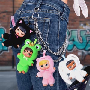 Authentic Bratz Bratziez Iconz Plush Doll Toy Keychain Pendant Jade Roxxi Phoebe
