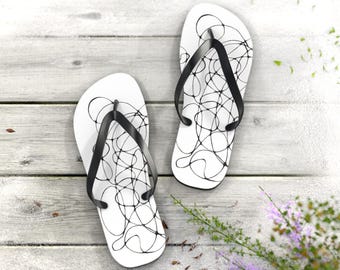Chanclas con diseño abstracto de líneas negras en espiral / Sandalias de playa minimalistas monocromáticas